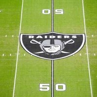 Former Raiders coach Mike White dies at 89