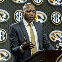 Missouri puts 5 in double figures during win over Minnesota