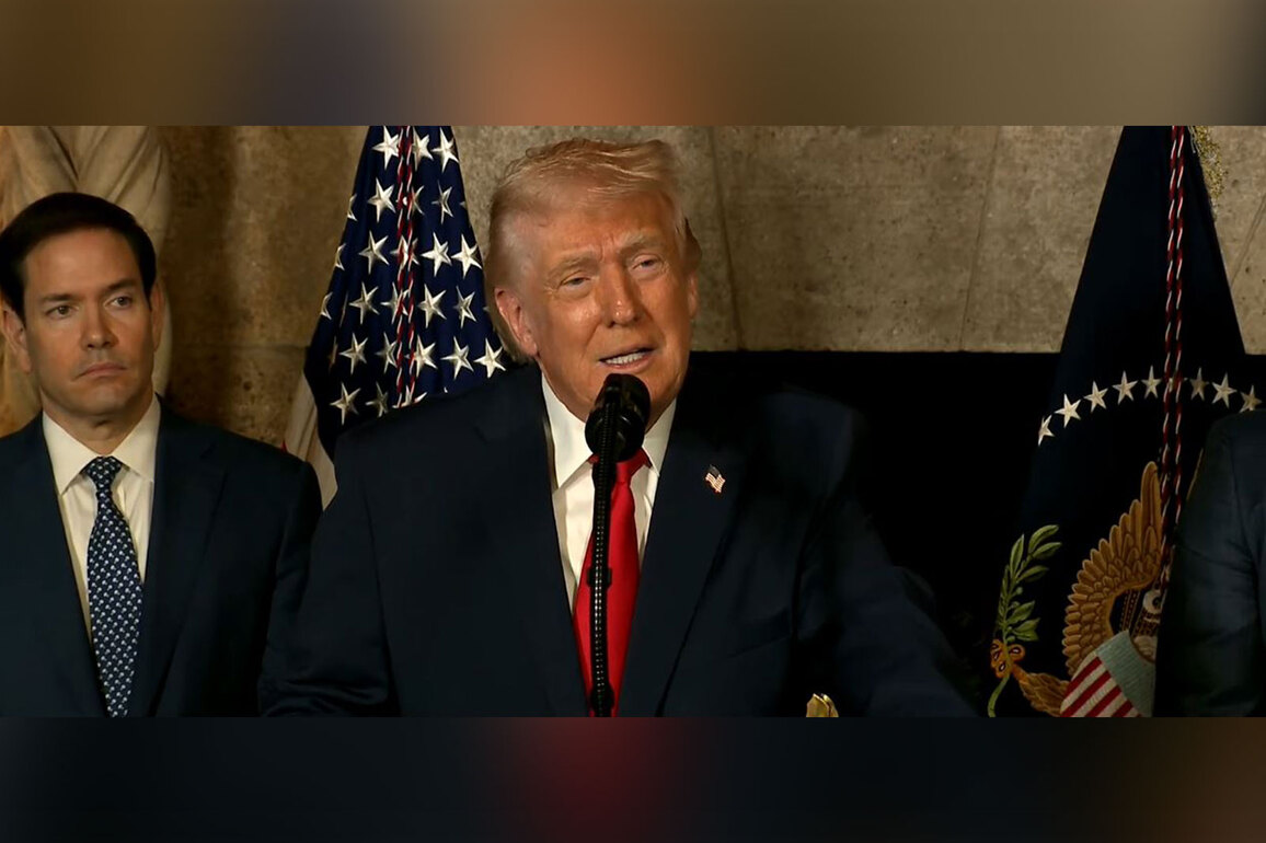"It would be smart for him to do that": Trump advocates for Venezuela's Maduro to leave position