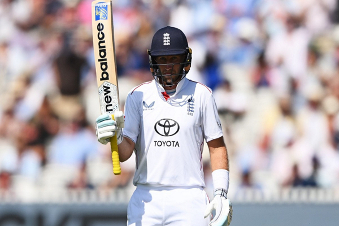 After breaking Dravid's century milestone, Root breaks former India star's world record of completing most outfield catches in Test