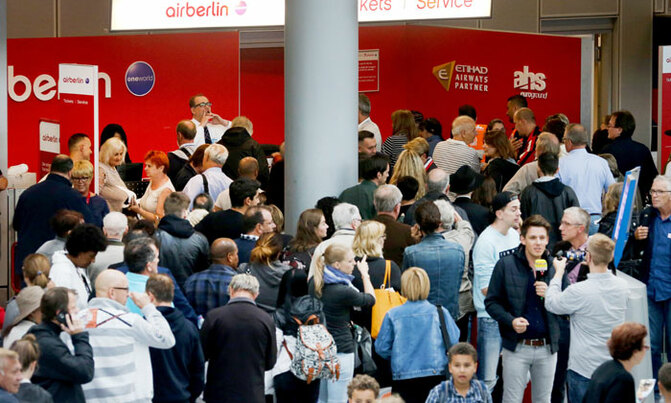 Air Berlin furious as 'ill pilots' force flight cancellations Air Berlin furious as 'ill pilots' force flight cancellations