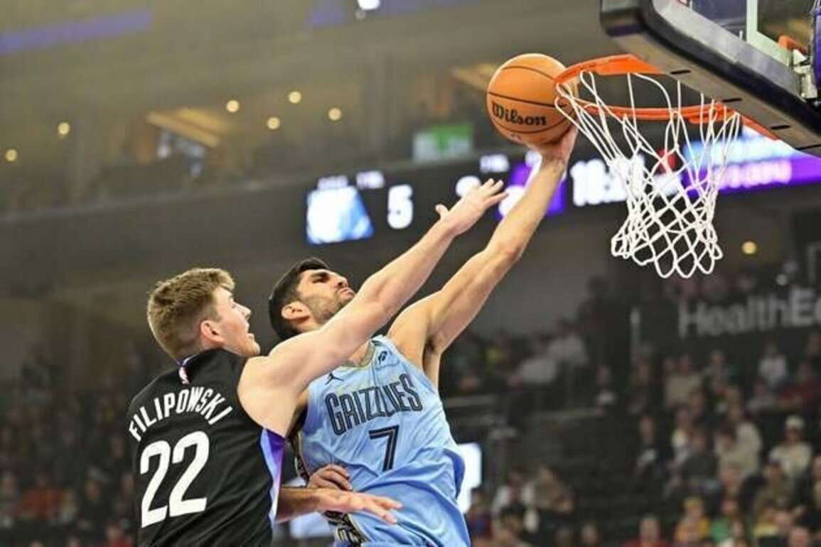 Santi Aldama's 37-point effort boosts Grizzlies over Jazz