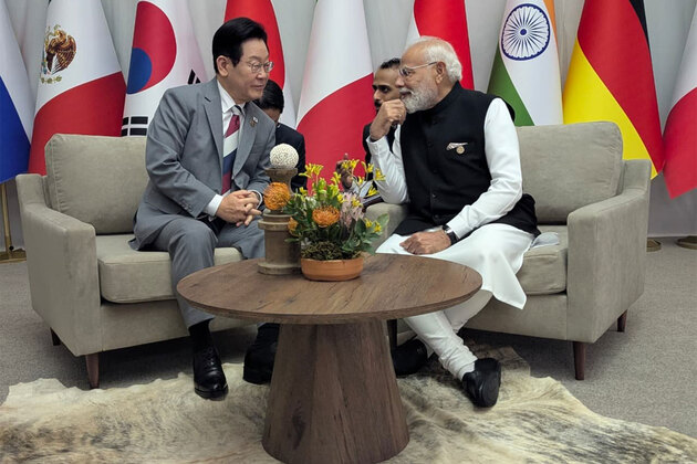 PM Modi, South Korean President hold talks on deepening economic ties