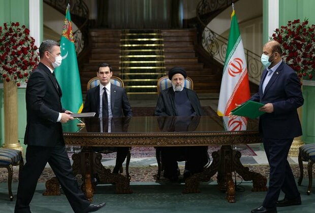 Iran, Turkmenistan Ink 9 Documents, MoUs