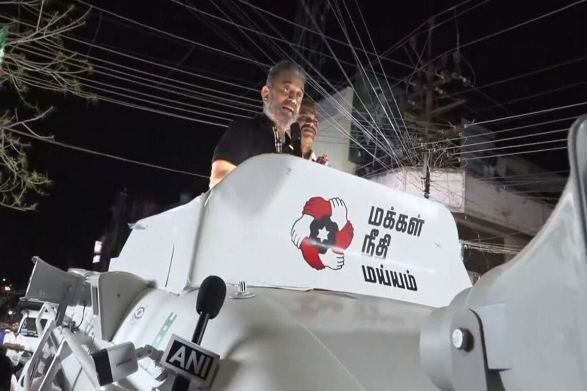 MNM President Kamal Haasan campaigns for DMK candidate in Tiruchirappalli East