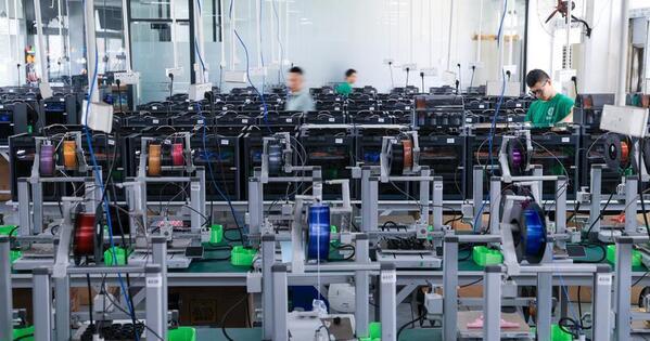 Update: China's industrial output up 5.3 pct in first seven months