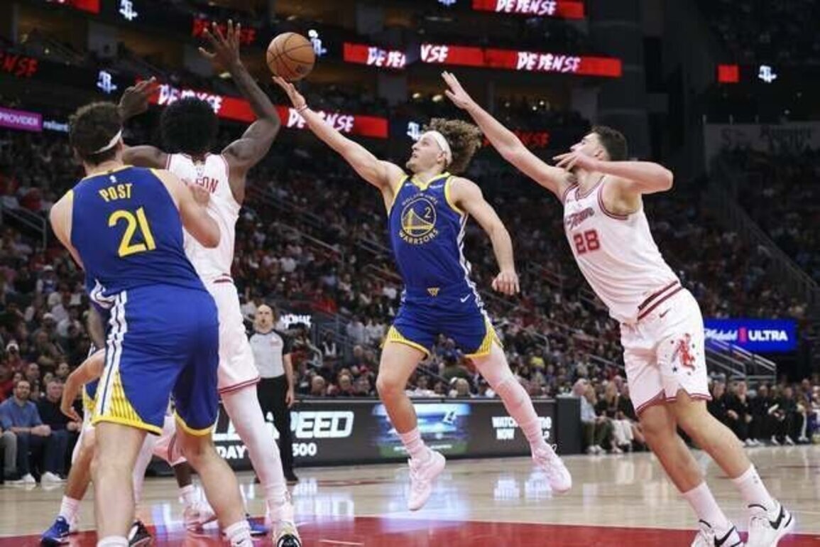 Short-handed Warriors outlast Rockets in OT