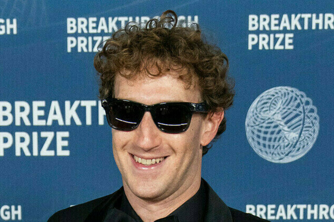 Zuckerberg goes all in on superintelligence lab  Bloomberg