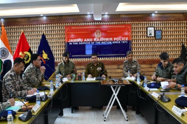 Jammu and Kashmir: IGP Kashmir reviews security in a joint meeting at PCR
