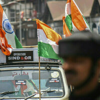 Indian and Pakistani dueling delegations land in Washington