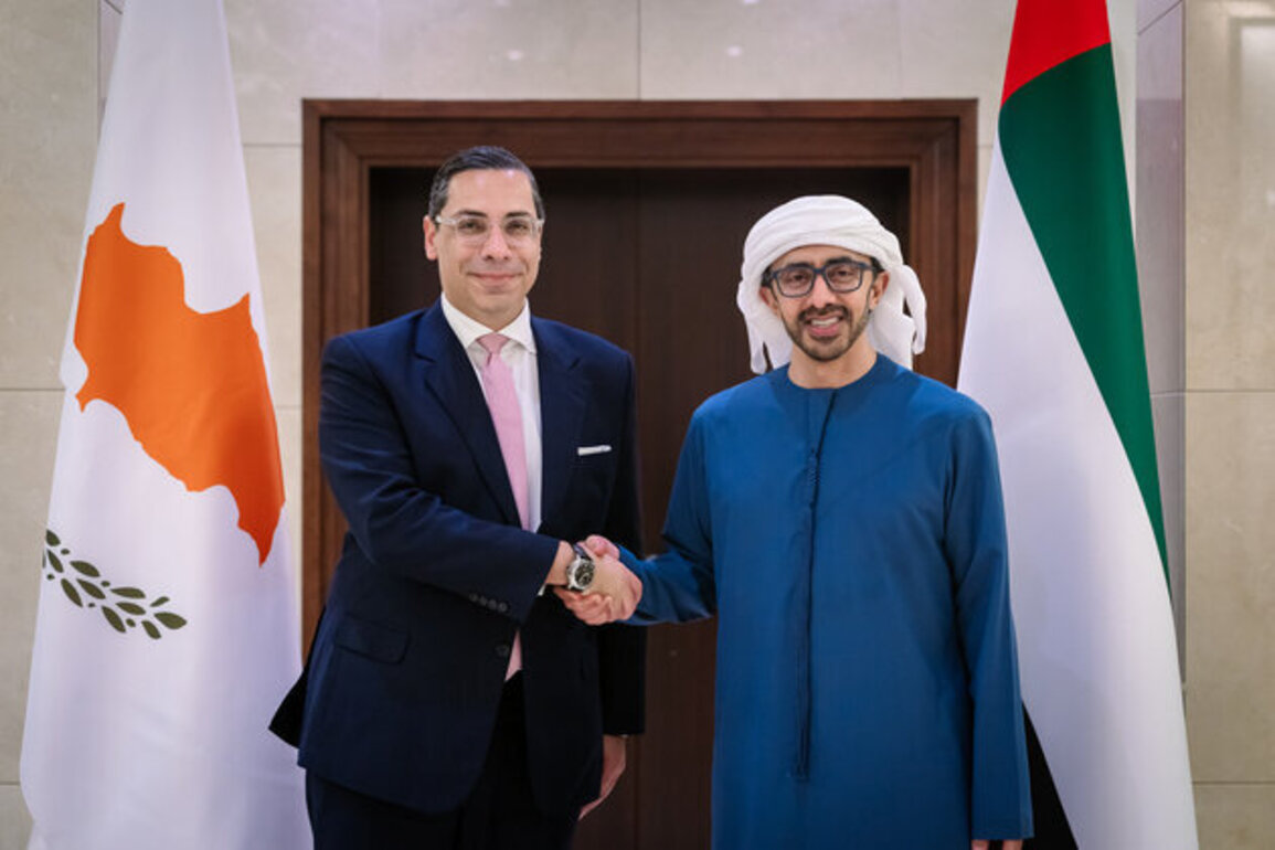 Abdullah bin Zayed receives Cypriot FM; MoU signed to establish comprehensive strategic energy partnership