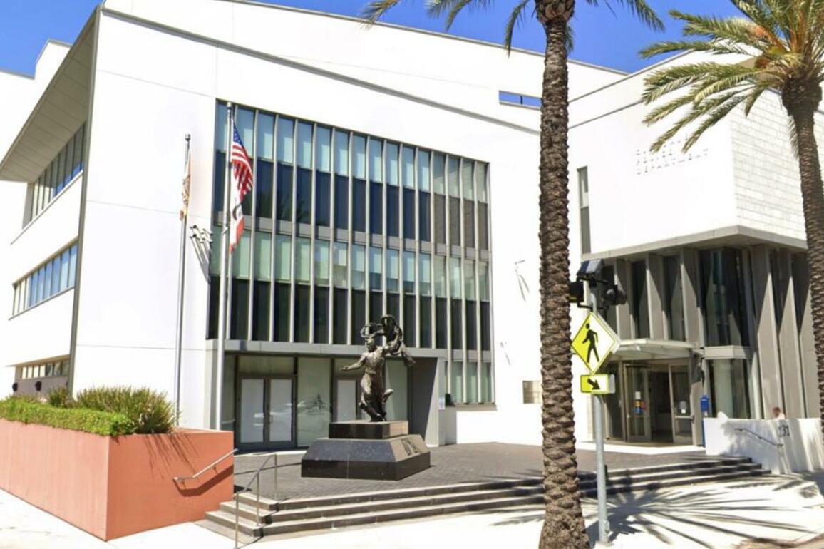 Glendale ends ICE contract, no longer holds detainees