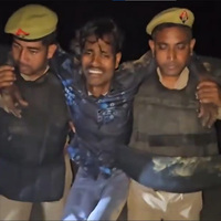 UP: Murder accused escapes custody, injured in police encounter near Nepal border