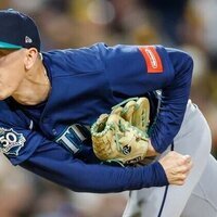 Rays acquire RHP Casey Legumina from Mariners