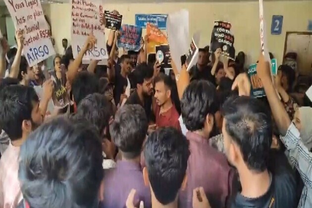 VC's remark triggers controversy at Jamia; SFI condemns