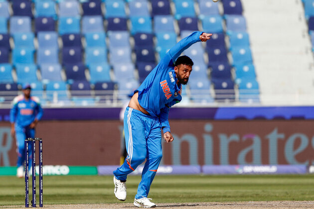 "We have some other strategies to deploy him...": Doeschate on Varun Chakravarthy ahead of IND-WI T20WC clash