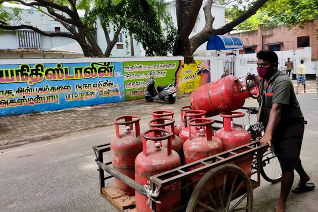 Amid LPG cylinder shortage concerns, Tamil Nadu CM Stalin writes to PM Modi seeking Centre's intervention