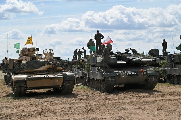 Ukraine: why supply of US and German tanks echoes cold war