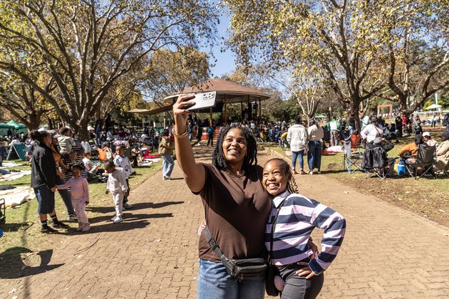 SOUTH AFRICA-JOHANNESBURG-MOTHER'S DAY-CELEBRATION