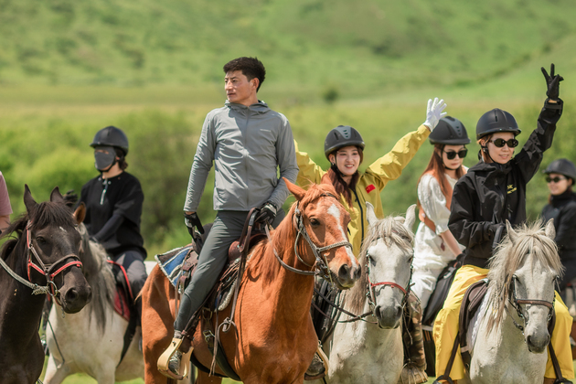 CHINA-SICHUAN-WESTERN PLATEAU-EQUINE CULTURE (CN)