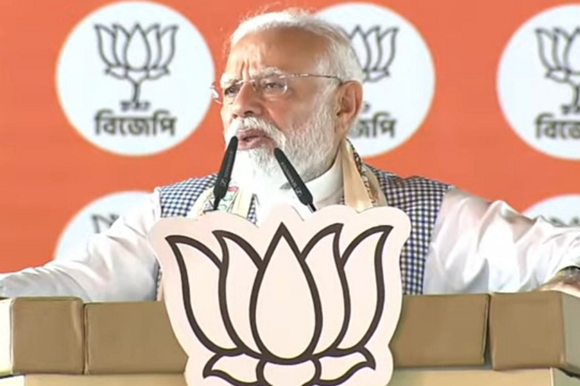 PM Modi Criticises Law and Order Situation, Frames Bengal Polls Around Trust and Governance