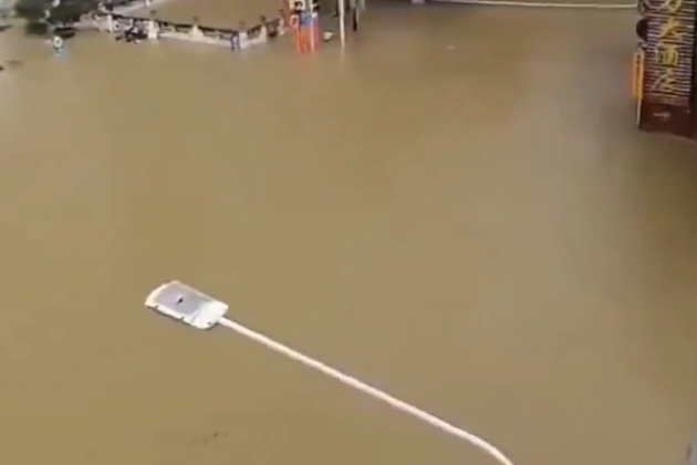 Typhoon Narra brings heavy flooding to China, affects thousands