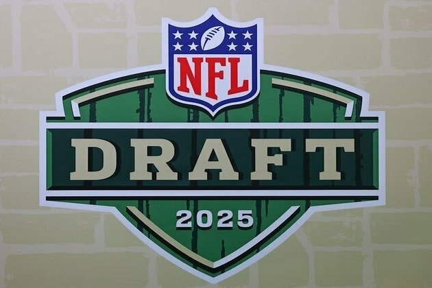 Monday Morning Mailbag: Fans Propose Trade Partners for Vikings