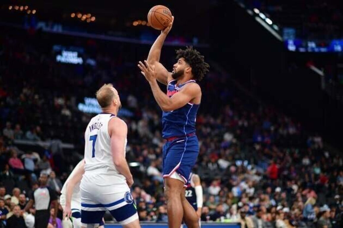 NBA roundup: Kawhi Leonard nets 45 as hot Clippers win, move over .500
