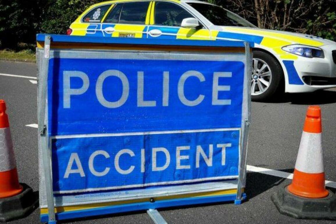 M9 closed near Stirling following four vehicle crash