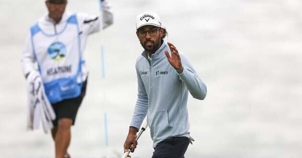 Akshay Bhatia takes 2-shot lead into final round at Pebble Beach