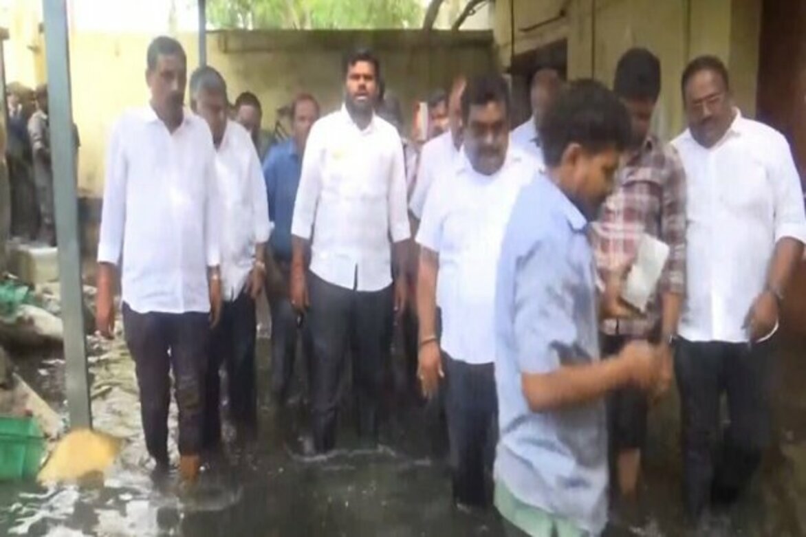 "Sad to see such a big industrial area underwater": BJP's Annamalai during visit to flood-affected areas in Chennai