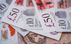 UK economy grows 0.2% in March but slowdown fears remain
