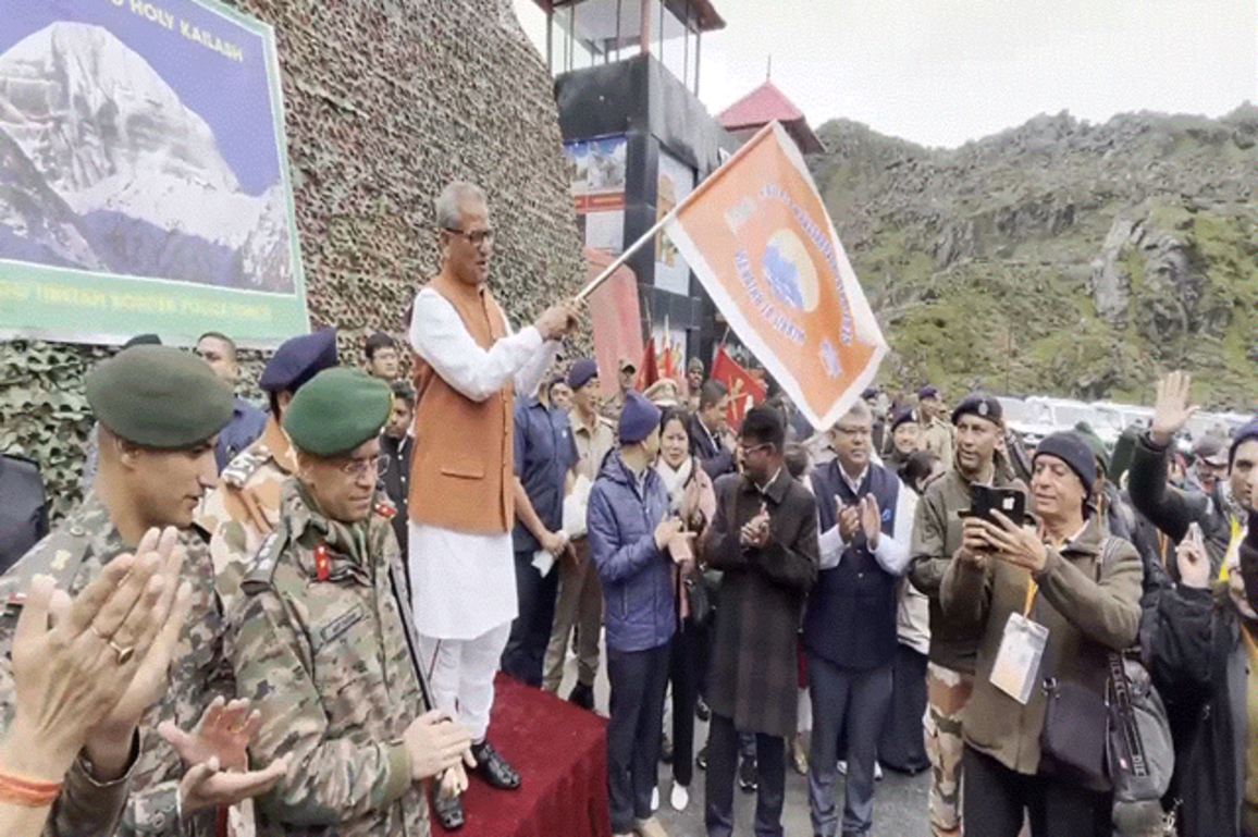 Kailash Mansarovar Yatra resumes after 5-Year Hiatus, first batch flagged off from Sikkim's Nathula pass