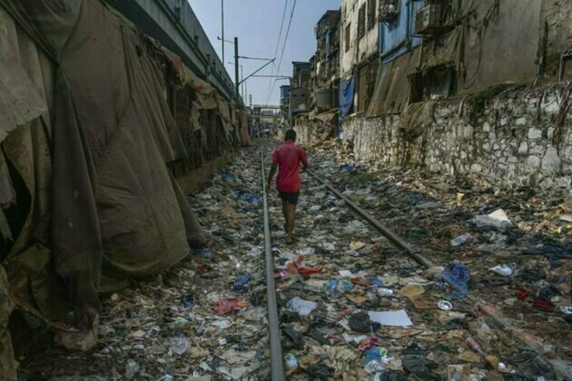 As negotiations on a global plastics treaty stall, cleanup efforts are more vital than ever