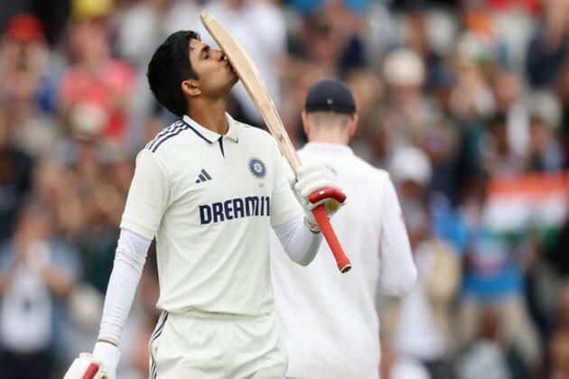 "India cricket is in safe hands": Dinesh Karthik on Shubman Gill's heroic performance in Manchester test