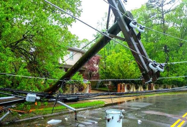 Thousands in Texas without power after storms hit state