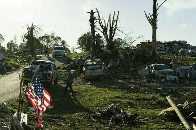 Tornadoes kill dozens of people in the US 