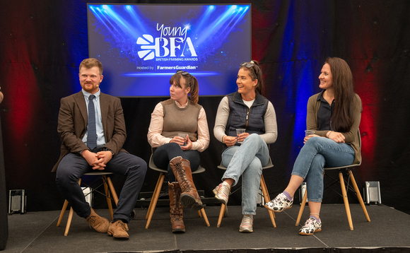 Ybfa 2025 fg yf awards f 084 580x358.jpg
