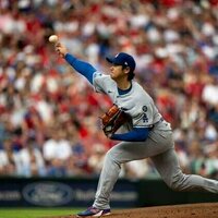 Shohei Ohtani leaves pitching start due to cramps