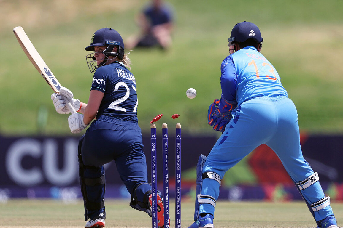 Women's World Cup: England win toss, opt to bat against India in high-stakes fixture