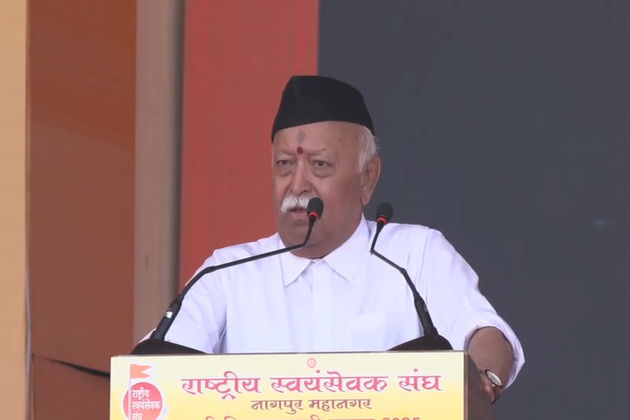 "Need to rely on Swadeshi", says RSS Chief Mohan Bhagwat, criticises Trump's Tariffs in Vijaydashmi speech