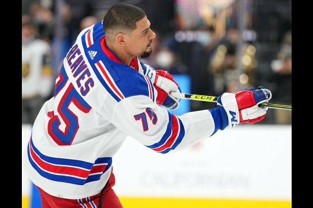 Wild acquire F Ryan Reaves from Rangers