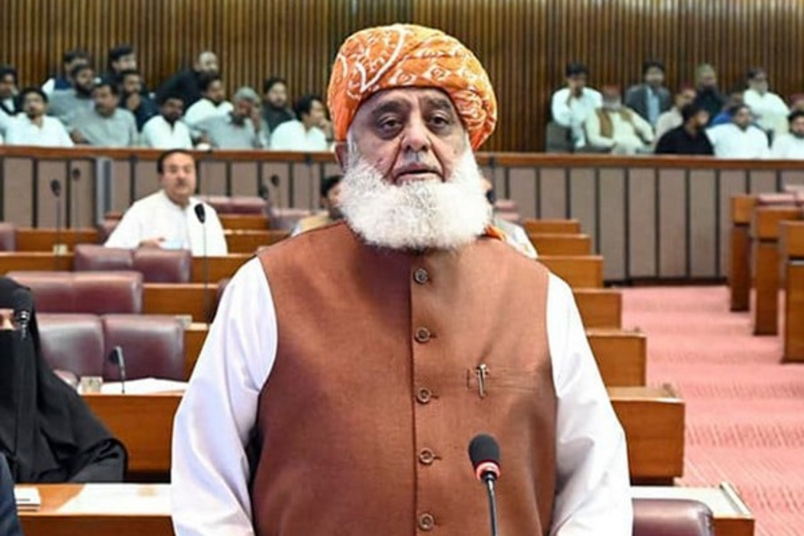 Fazlur Rehman slams the Pakistani government's failures, announces nationwide peace marches