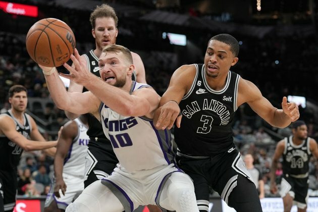 All-Stars take on former teams as Kings visit Pacers