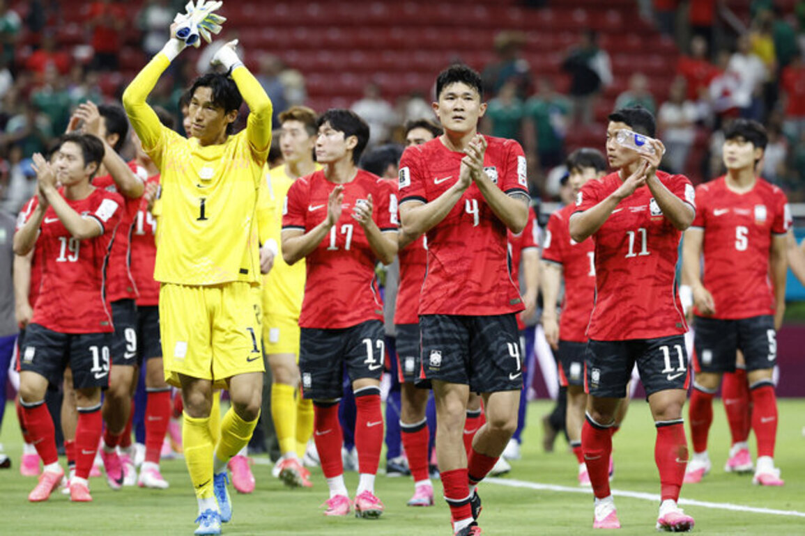 Korea fight back to beat Czech Republic in World Cup opener