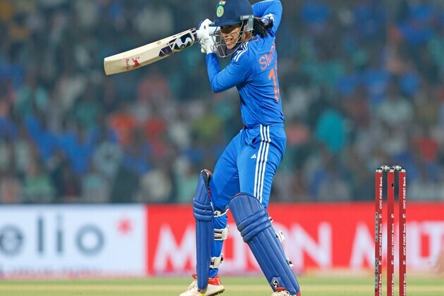 Australia seal 19-run win over India in second T20I; level three-match series 1-1