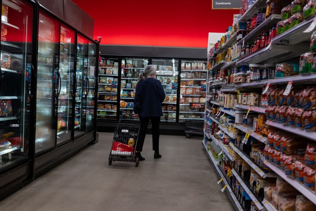 Tariffs, trade war inflation impact to be &#39;pretty ugly&#39; by summer, economists say