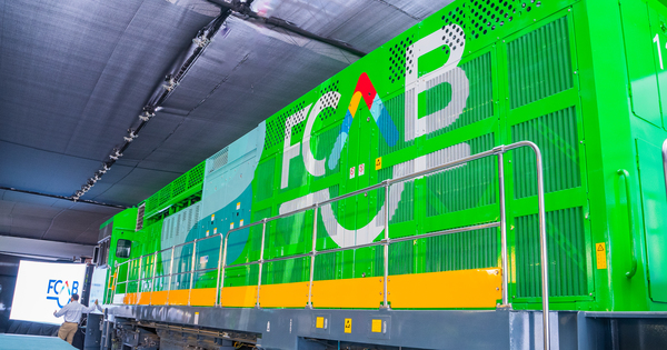 FCAB Unveils First Hydrogen-Powered Locomotive in Chile and South America