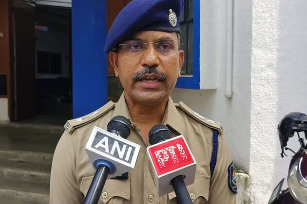 "Situation is overall peaceful, under control," Gujarat Police issues update on Vadodara stone pelting incident
