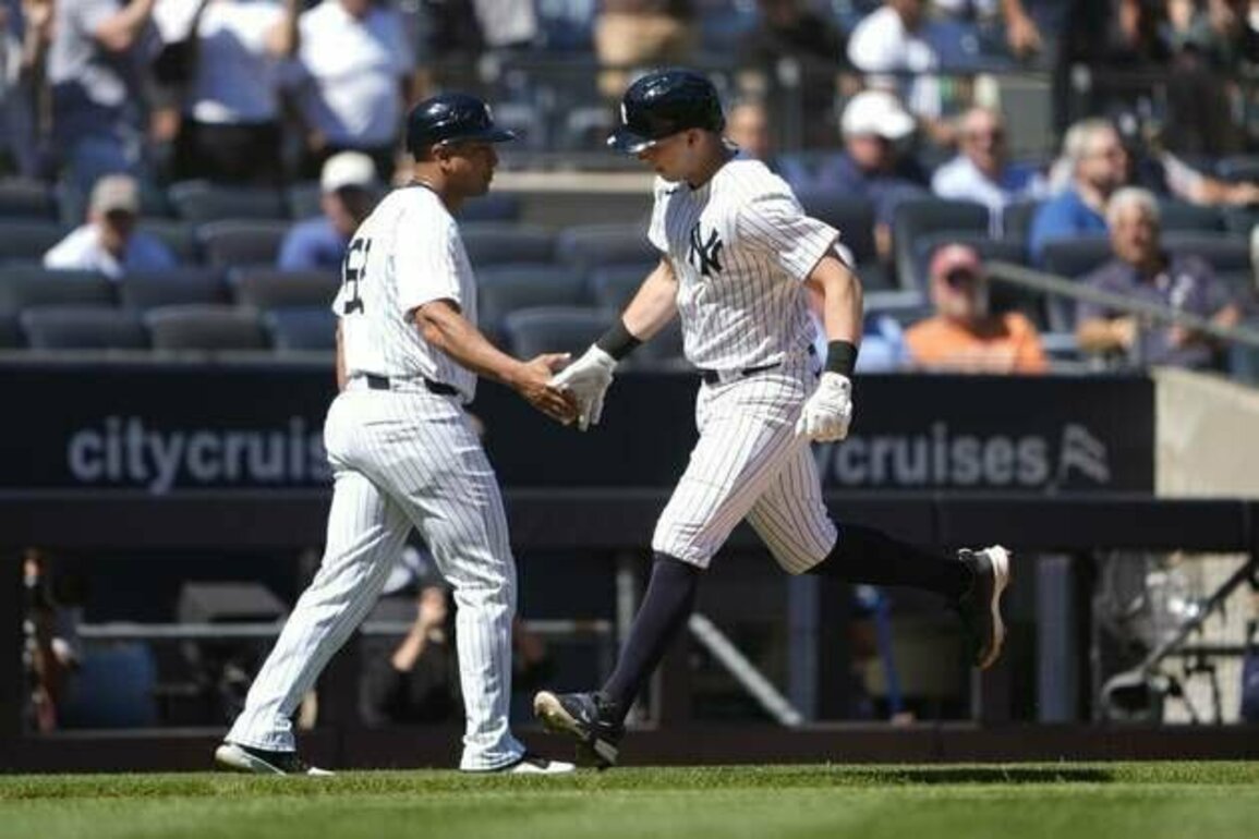 Yankees look to flex muscles again in opener vs. White Sox